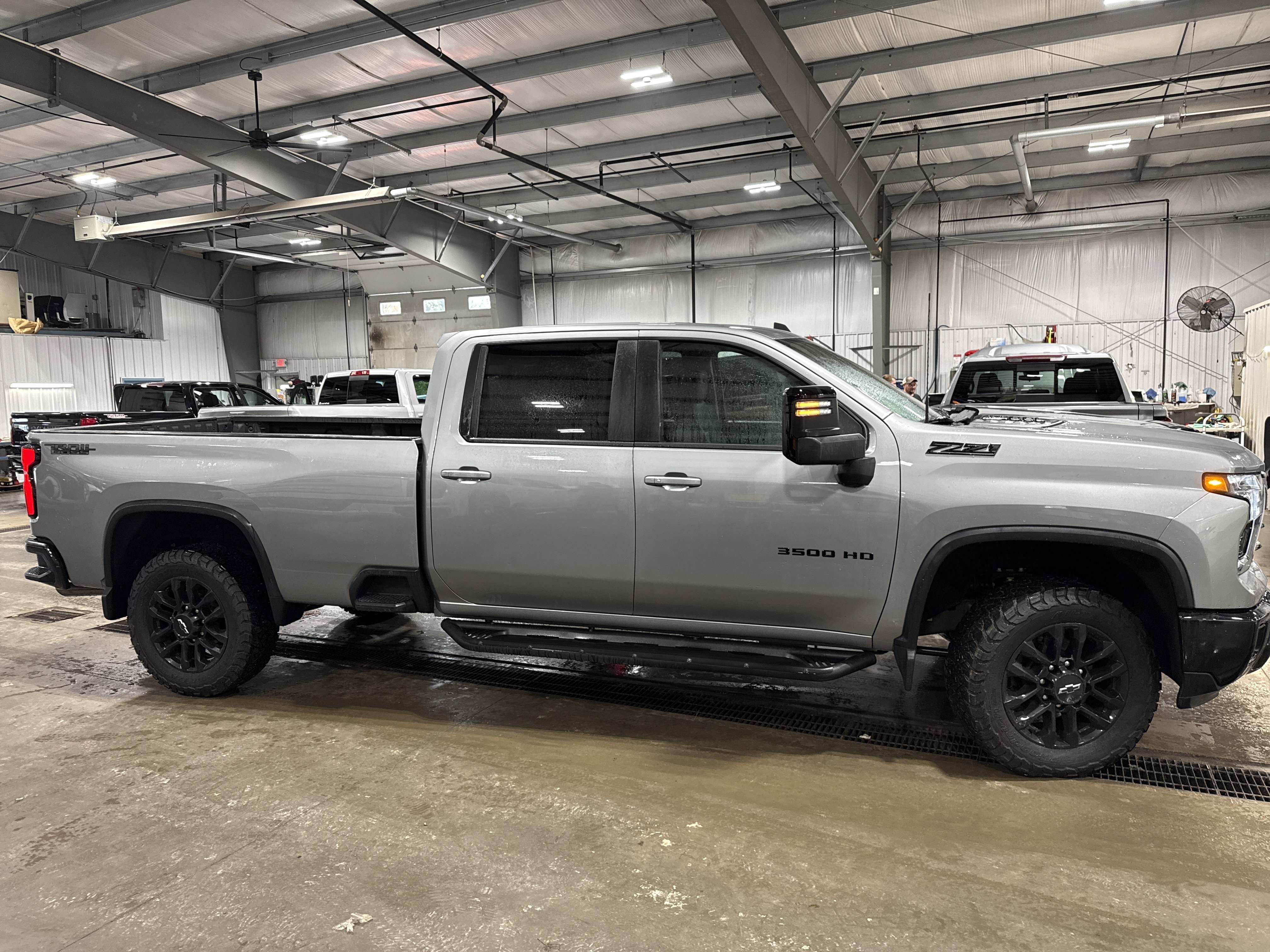 Used 2025 Chevrolet Silverado 3500 LT w/ Trail Boss Package AWD/4WD image 2