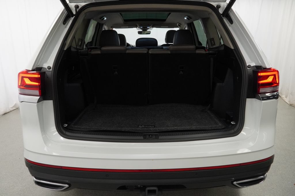 Used 2024 Volkswagen Atlas SEL AWD/4WD image 30