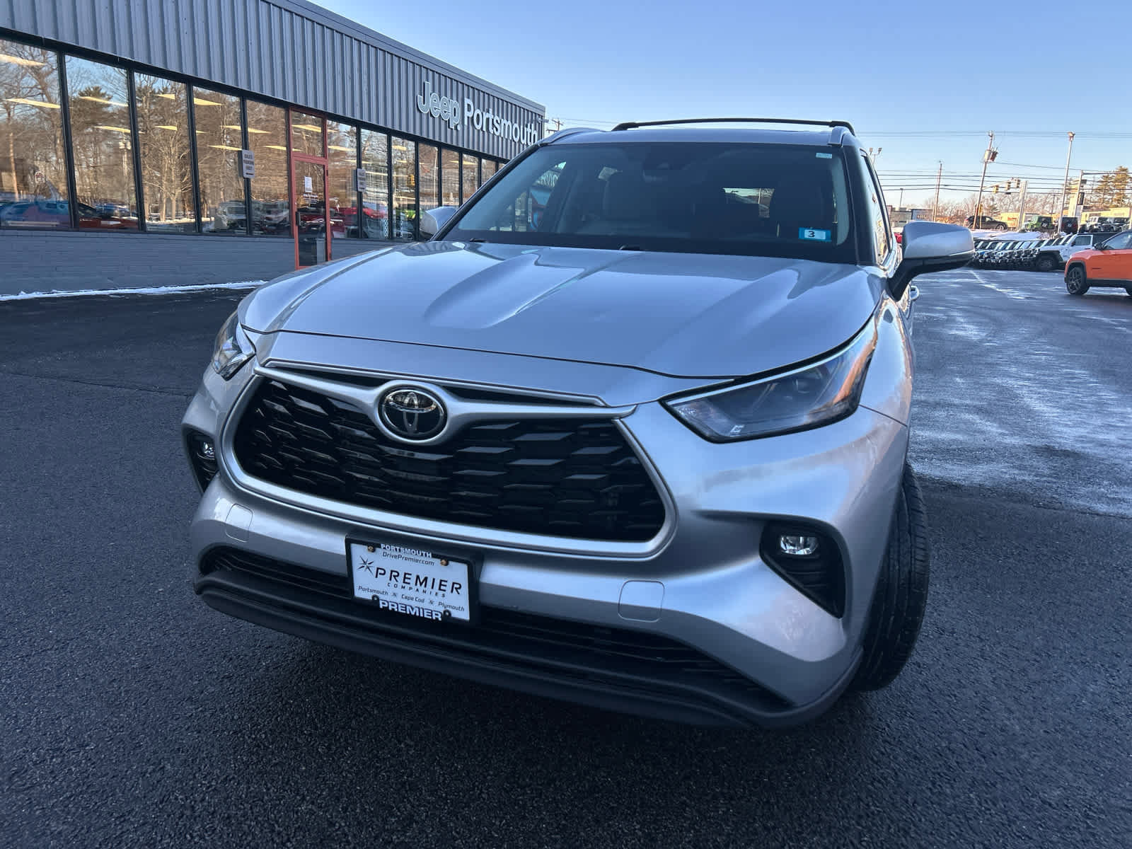 Used 2022 Toyota Highlander XLE image 15