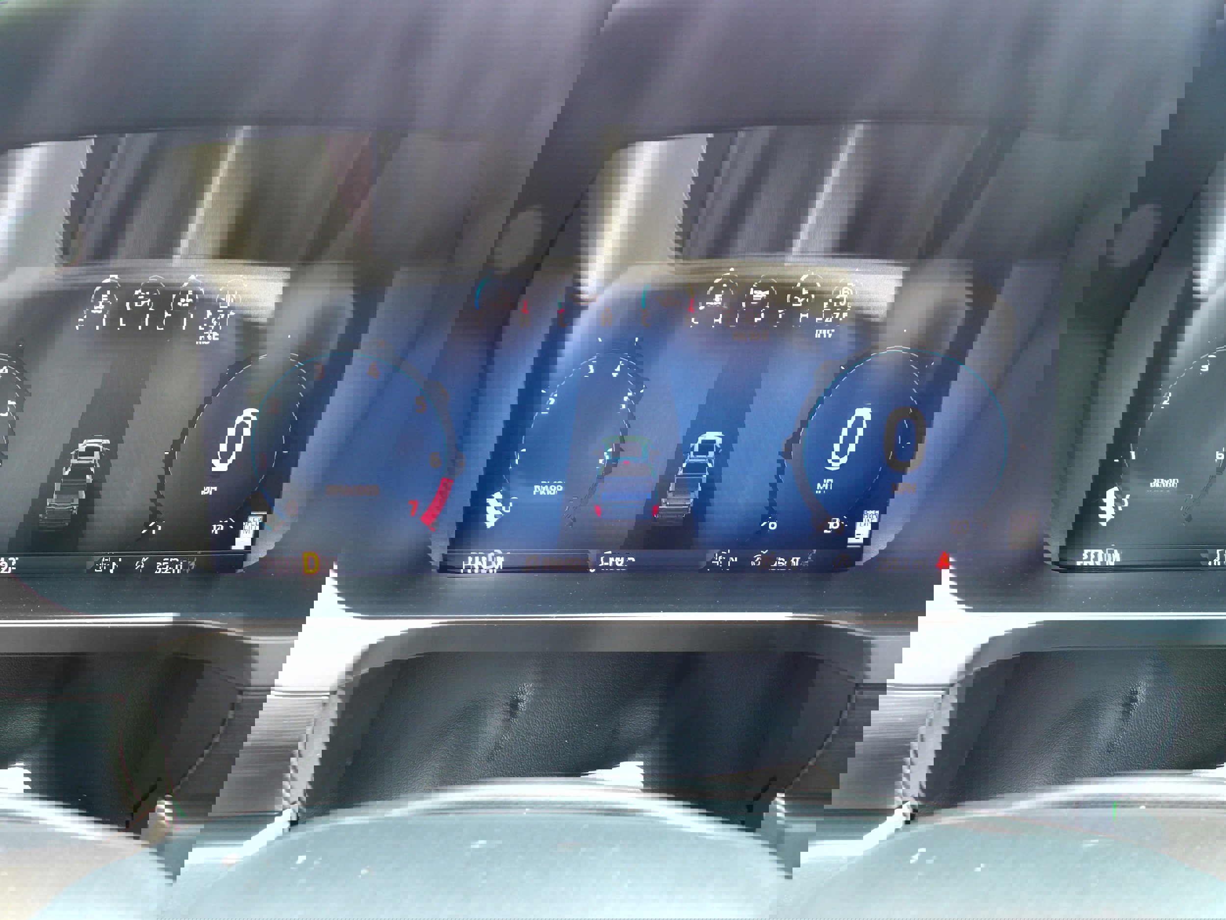 New 2025 Ford F150 XLT w/ Equipment Group 303A High image 18