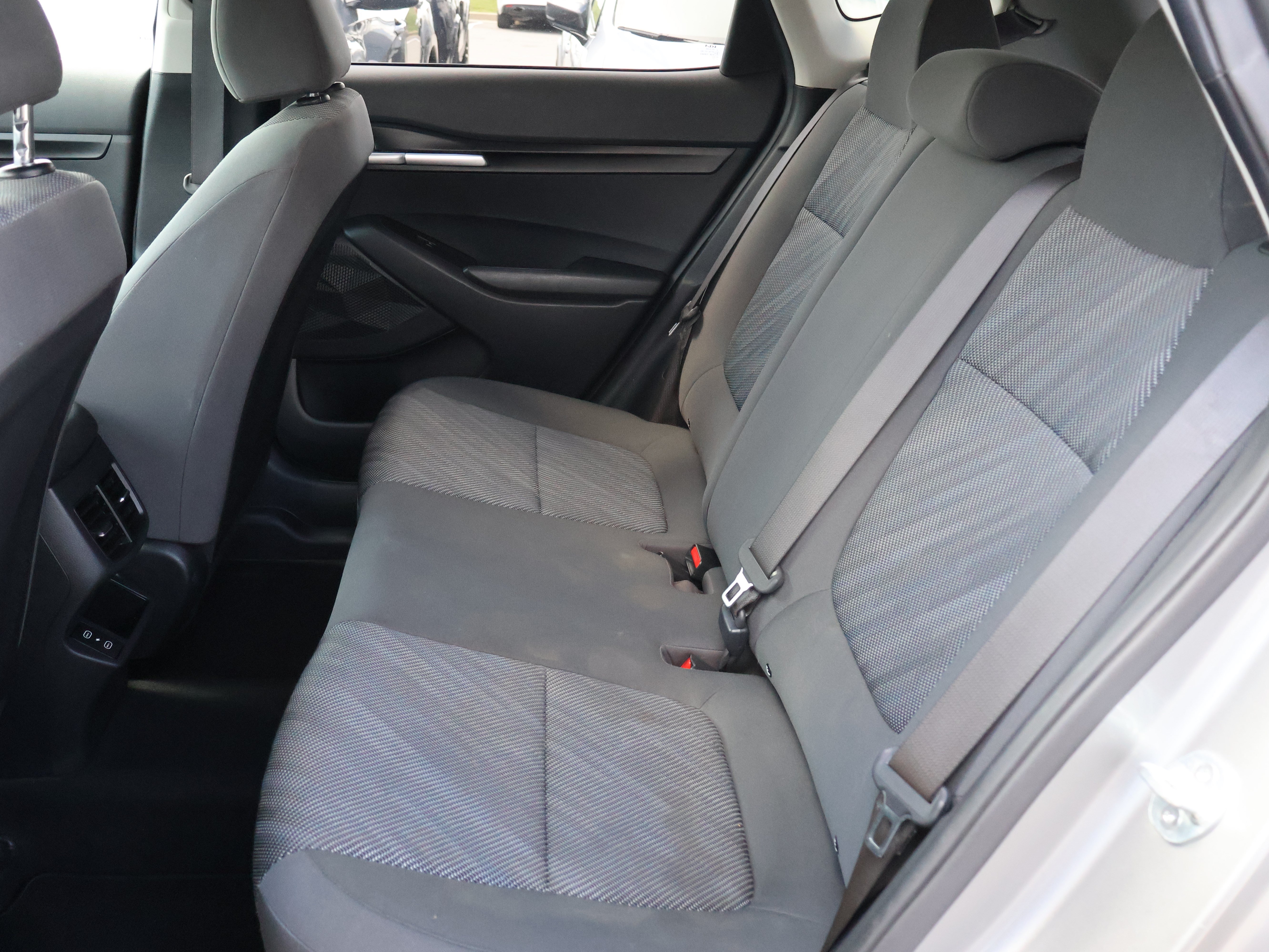 Used 2024 Kia Seltos LX AWD/4WD image 16