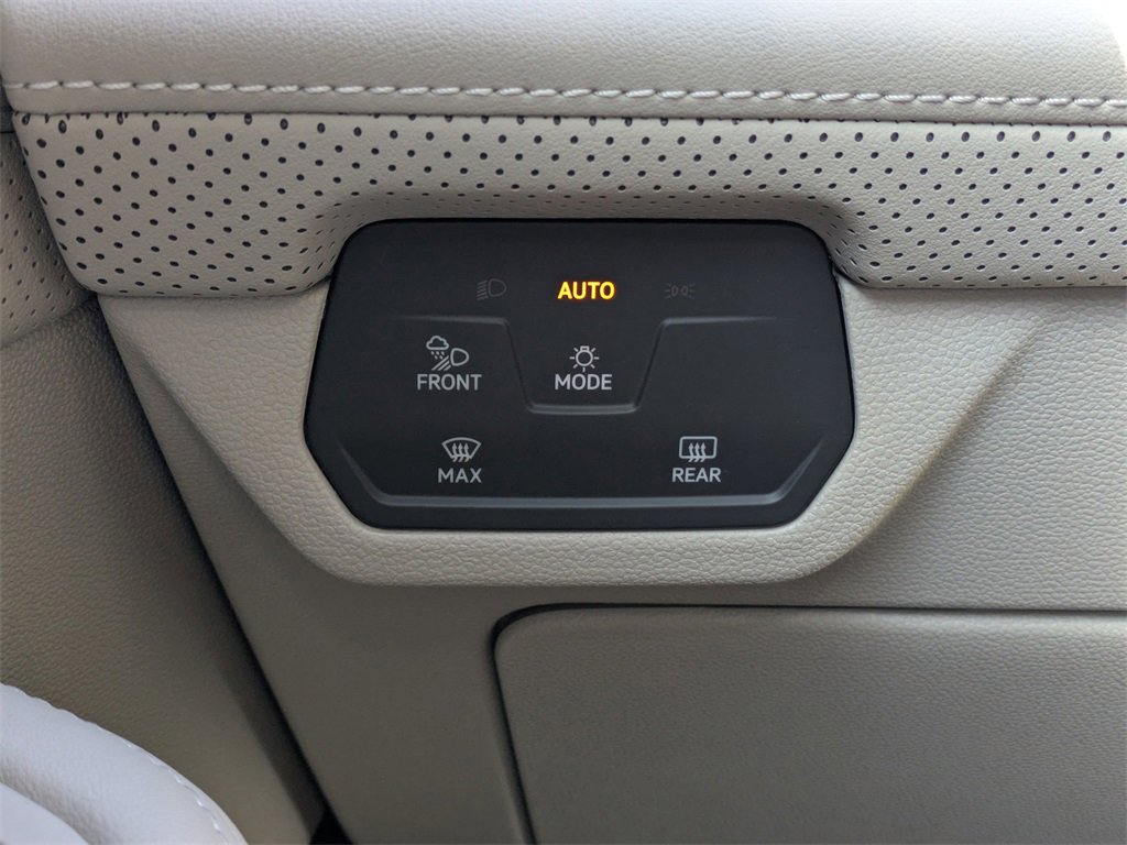 New 2026 Volkswagen Atlas SEL Premium R-Line image 28