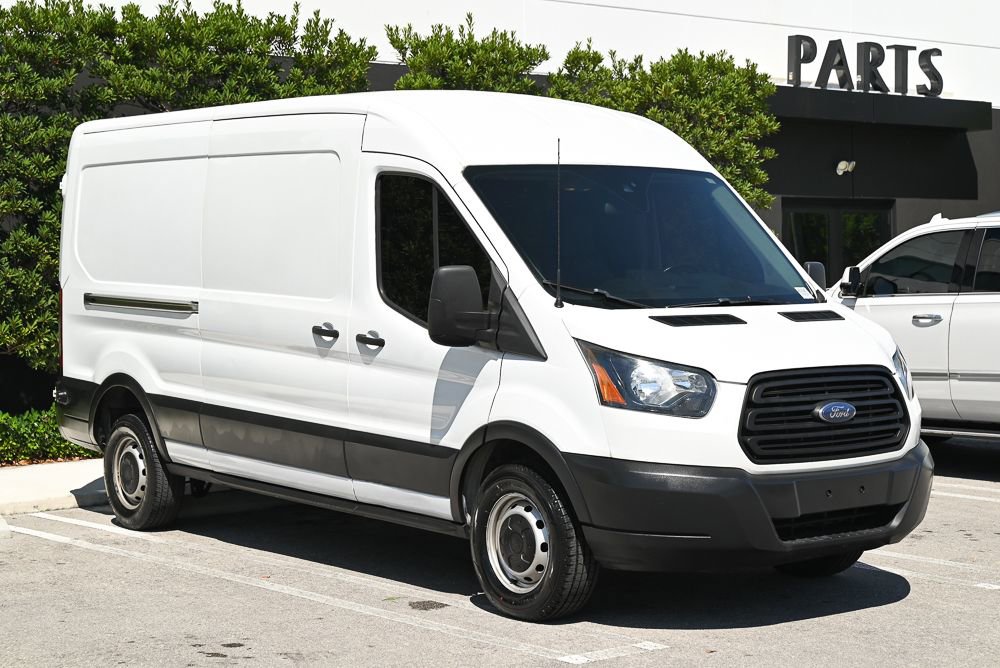 Used 2019 Ford Transit 250 148 Medium Roof RWD image 3