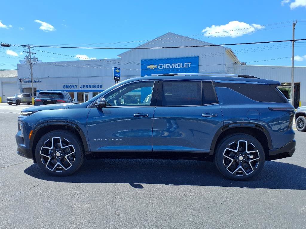 New 2026 Chevrolet Traverse High Country w/ LPO, Floor Liner Package image 2