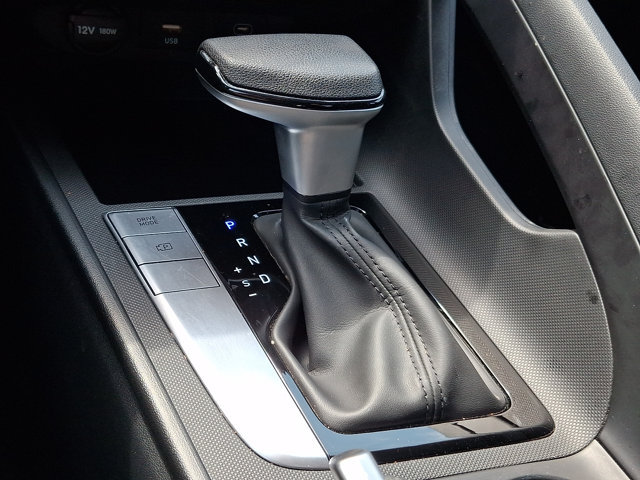 Certified 2024 Hyundai Elantra SEL FWD image 15