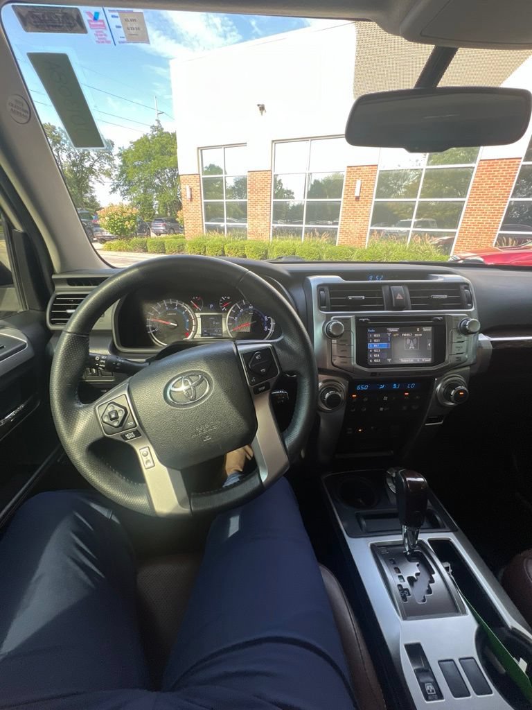 Used 2018 Toyota 4Runner Limited AWD/4WD image 11