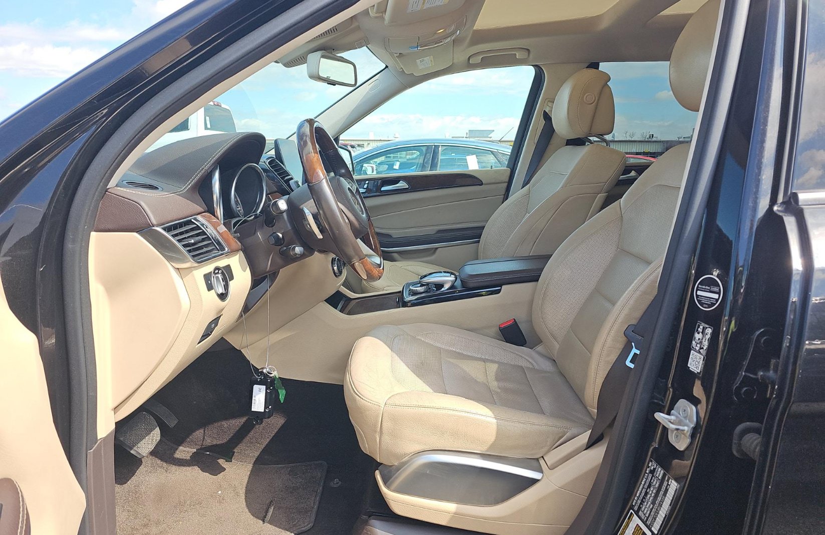 Used 2018 Mercedes-Benz GLS 550 4MATIC w/ Driver Assistance Package image 5