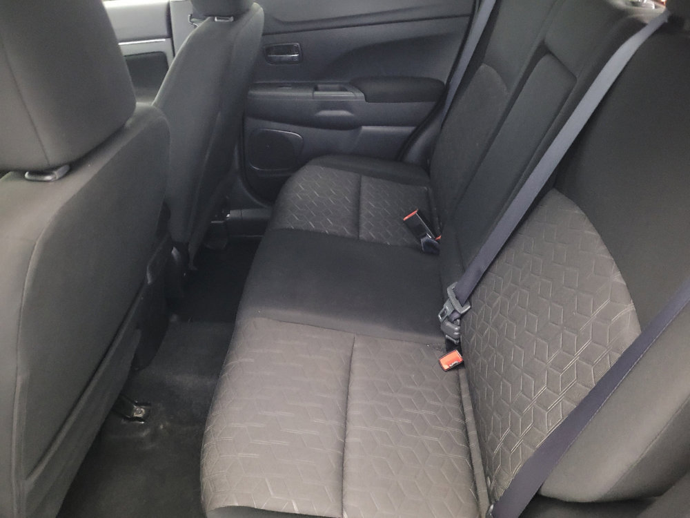 Used 2020 Mitsubishi Outlander Sport ES image 18