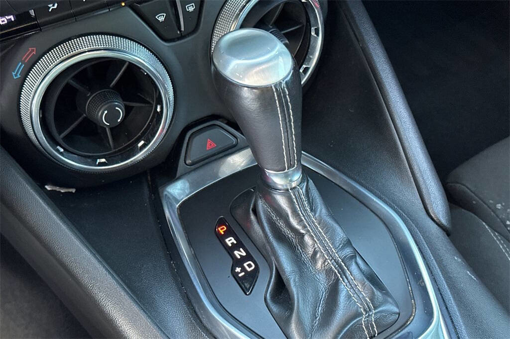 Used 2018 Chevrolet Camaro LT w/ RS Package image 20