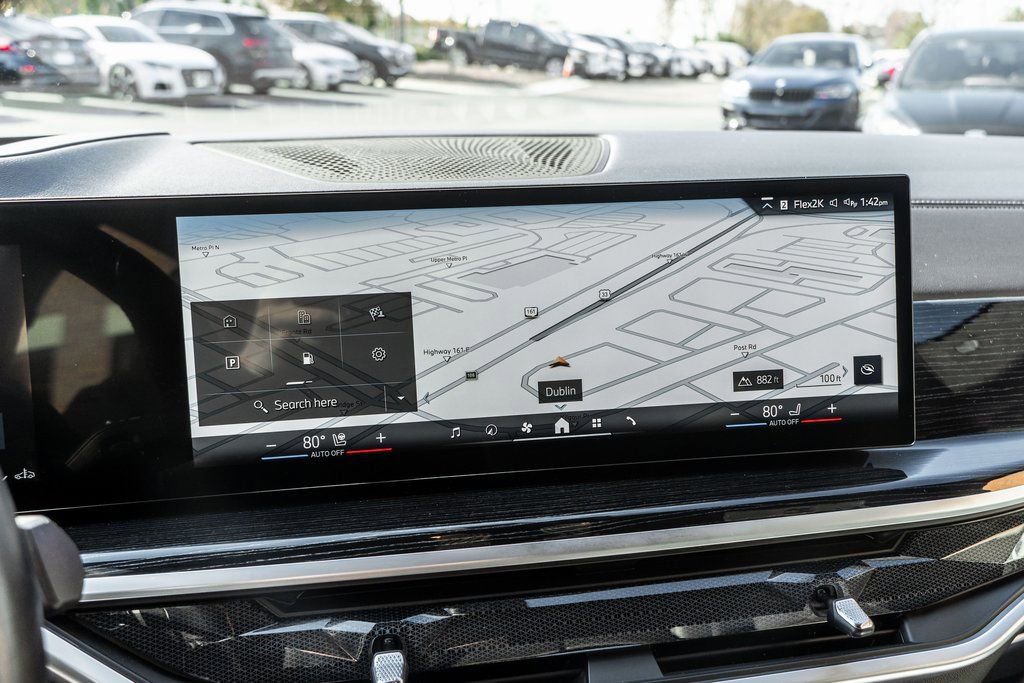 Used 2024 BMW X7 xDrive40i w/ M Sport Package image 17