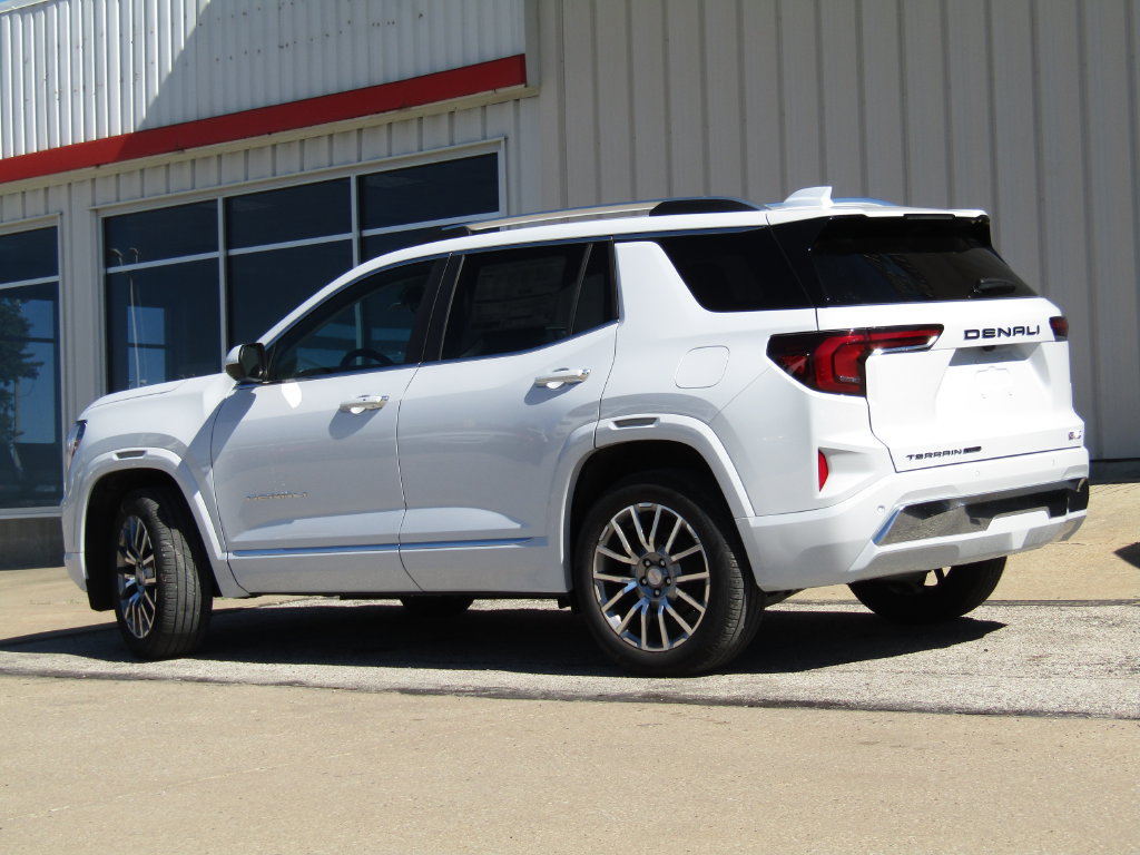 New 2027 GMC Terrain Denali AWD/4WD image 10