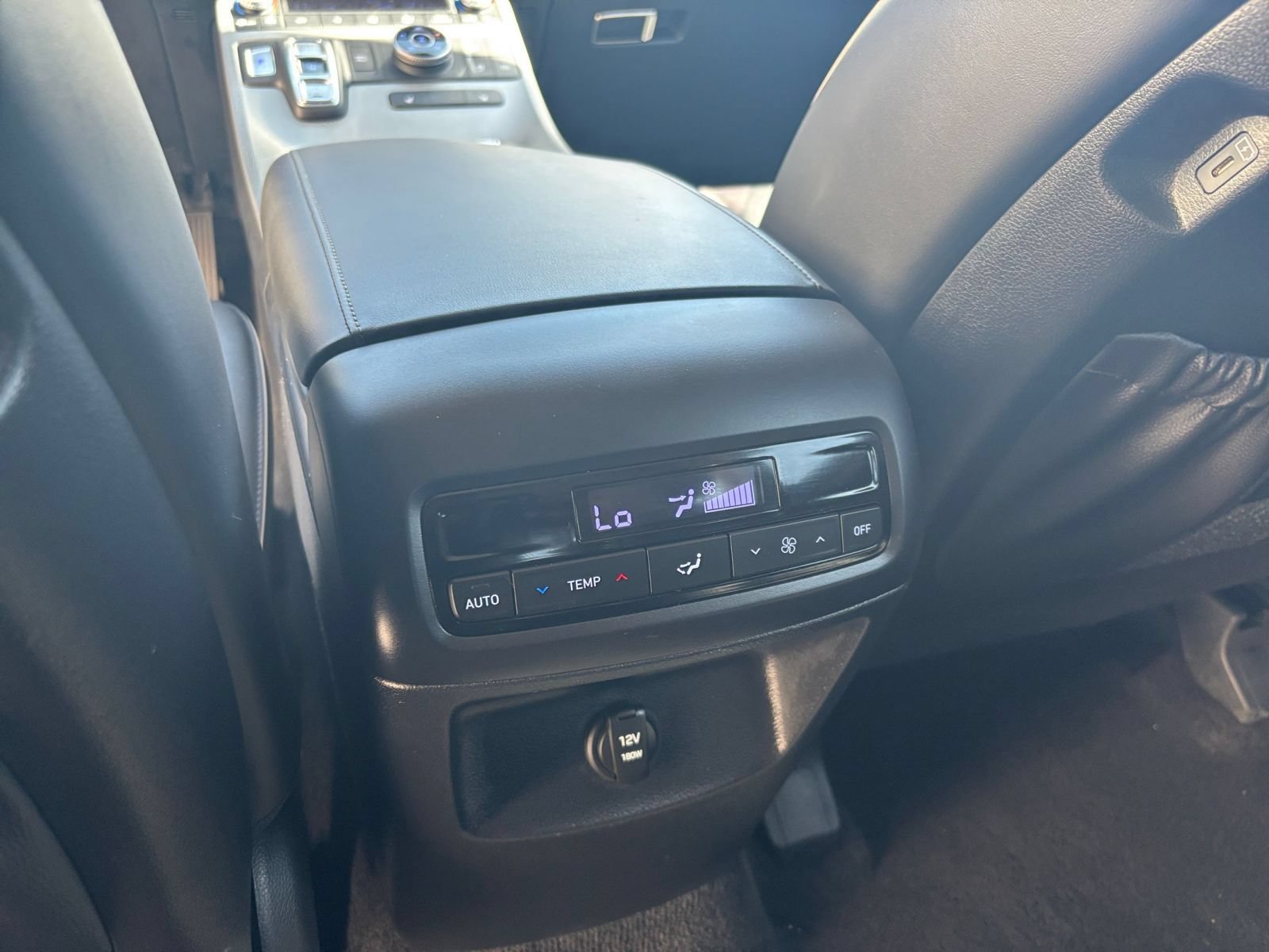 Used 2025 Hyundai Palisade SEL AWD/4WD image 21