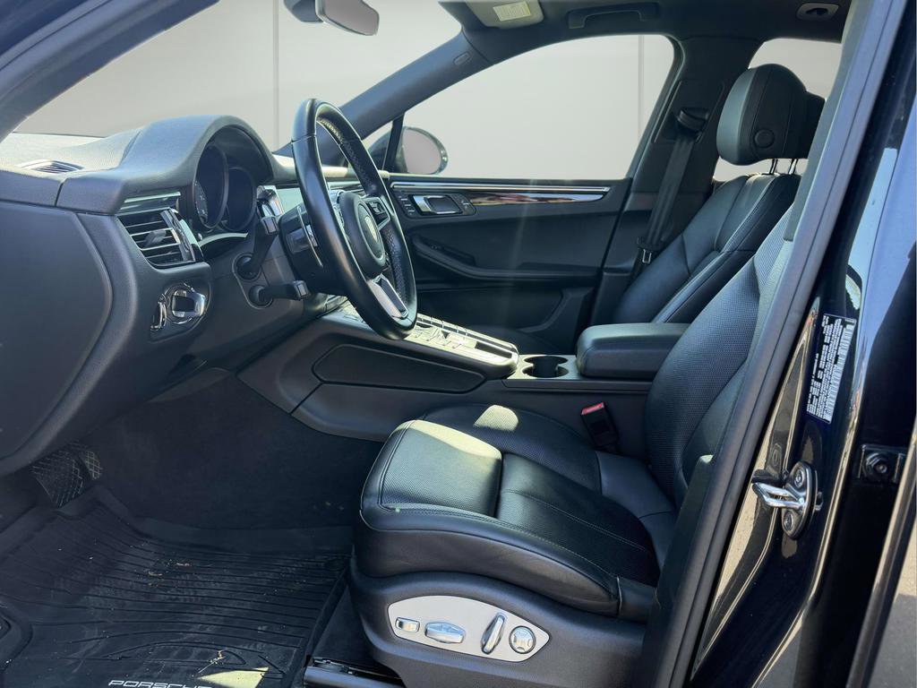 Used 2019 Porsche Macan S image 14