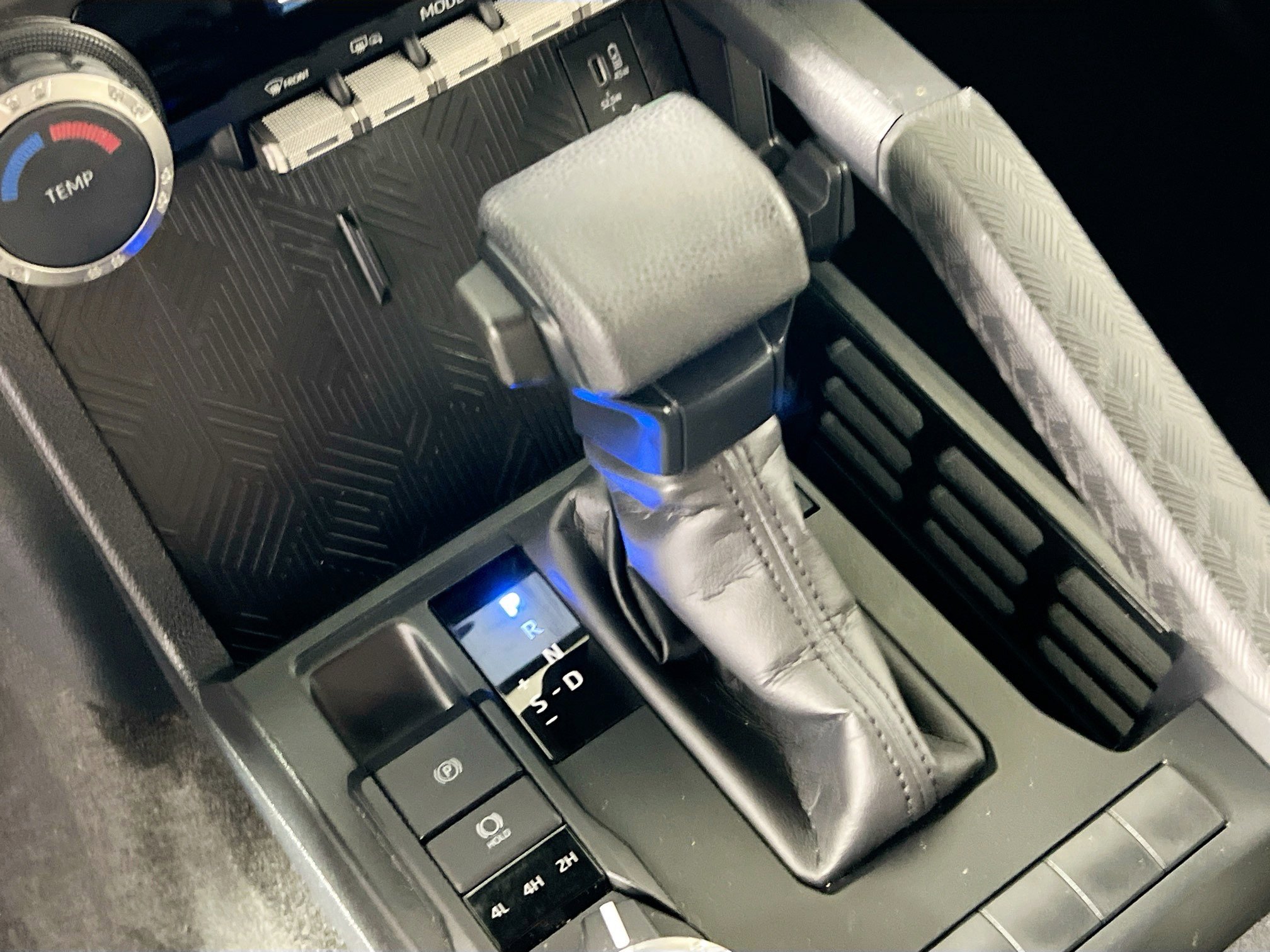 Used 2025 Toyota 4Runner SR5 image 25