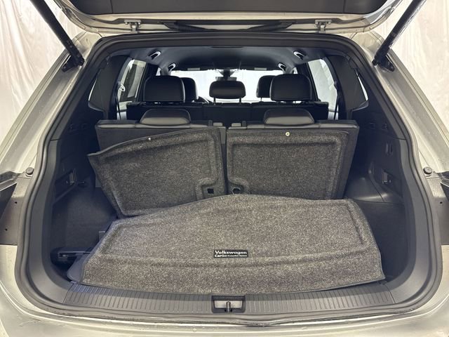 Used 2022 Volkswagen Tiguan SE R-Line image 23