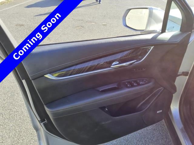 Used 2020 Cadillac XT6 Premium Luxury FWD image 19