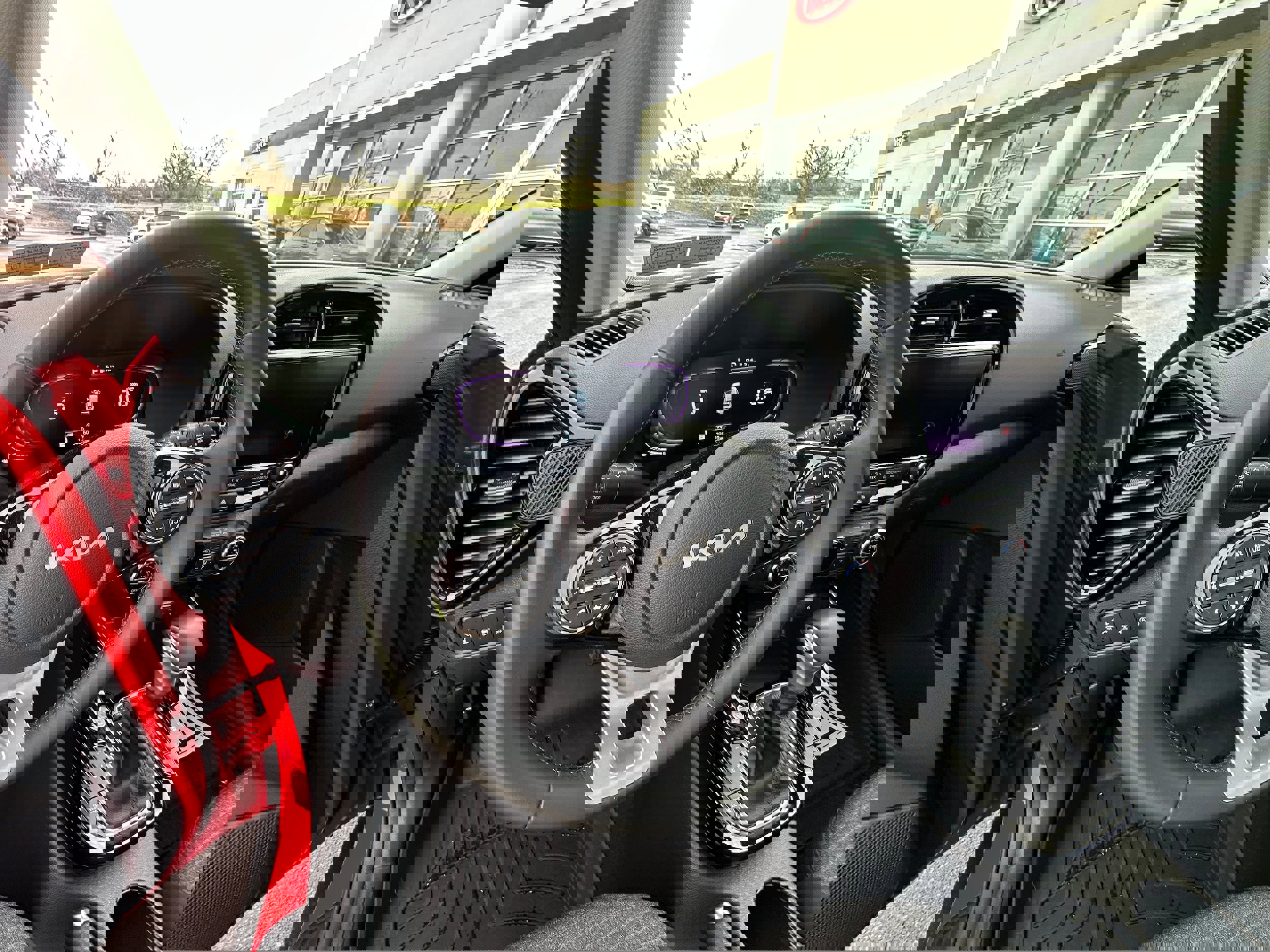 Used 2024 Kia Soul EX image 25