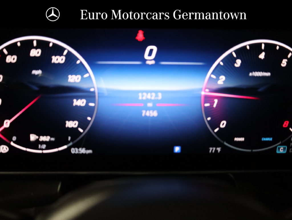 Used 2026 Mercedes-Benz GLC 300 4MATIC image 16