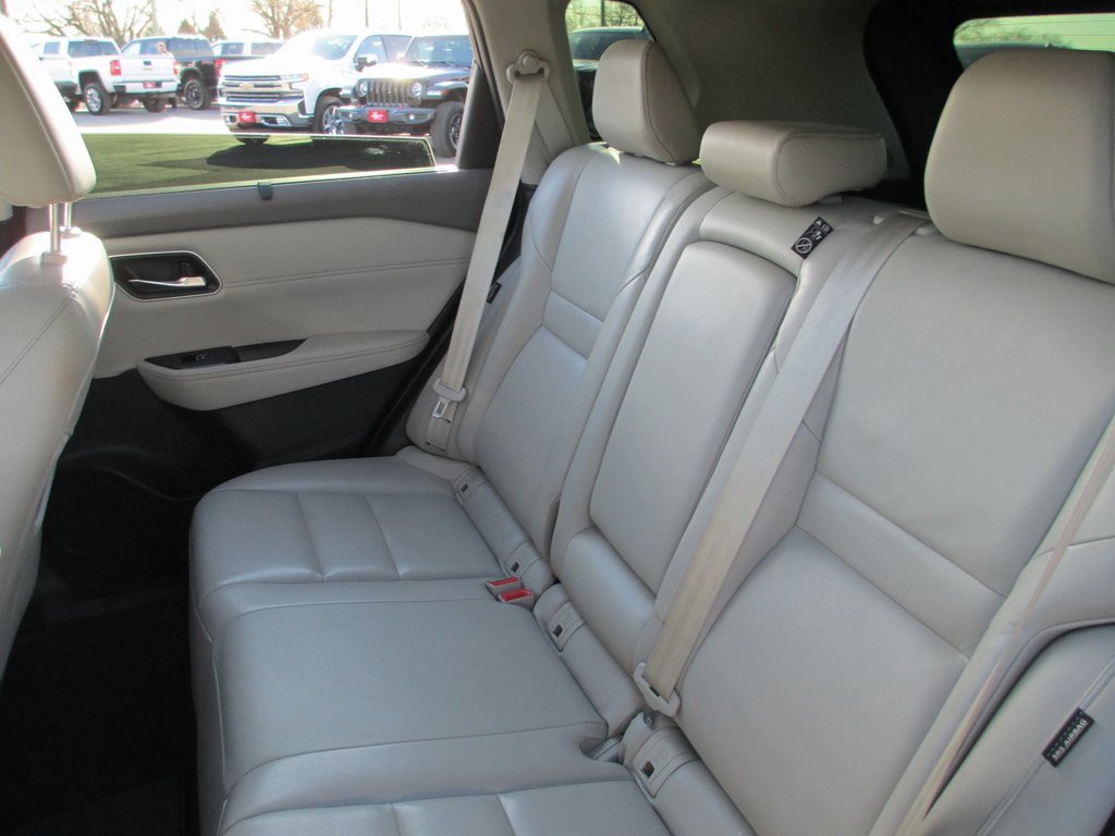 Used 2021 Nissan Rogue SL w/ Premium Package image 18