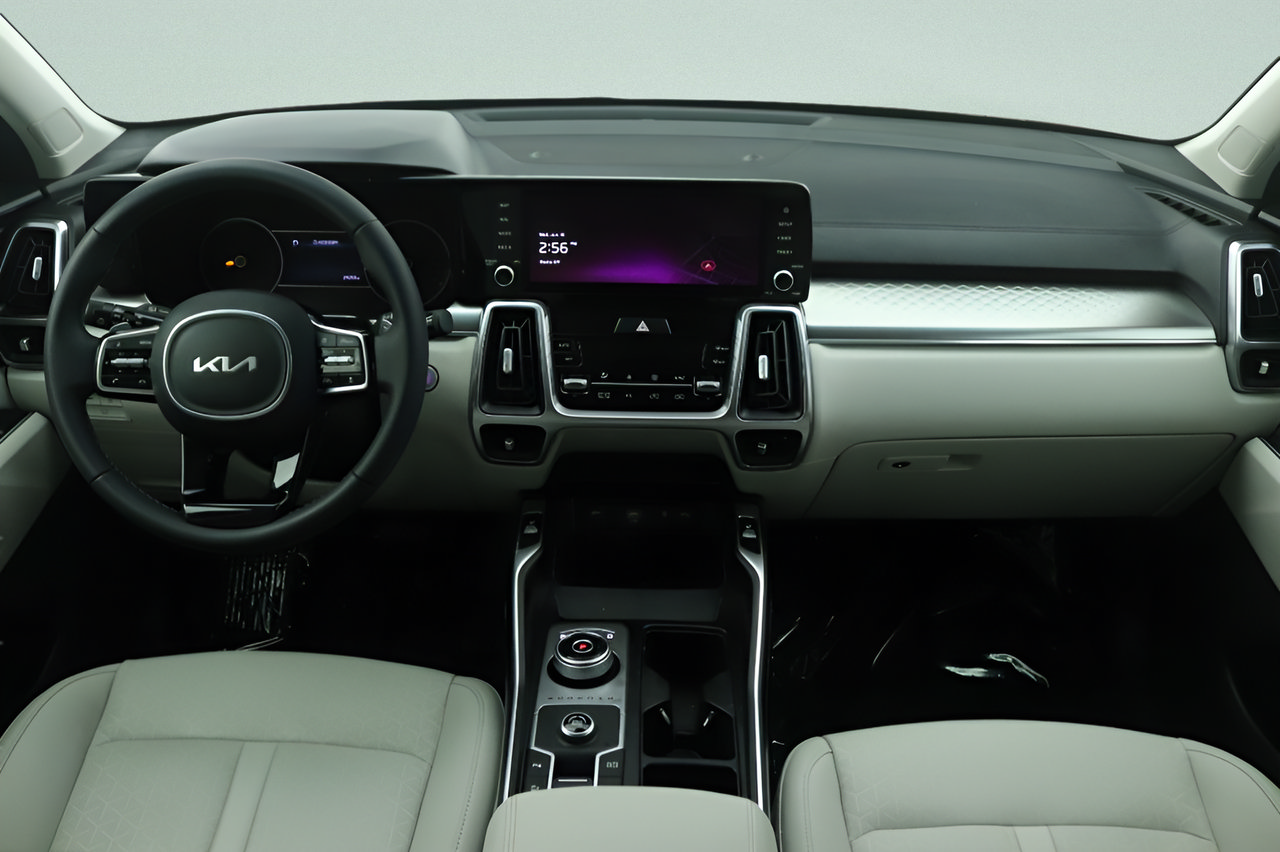 Used 2023 Kia Sorento EX FWD image 7