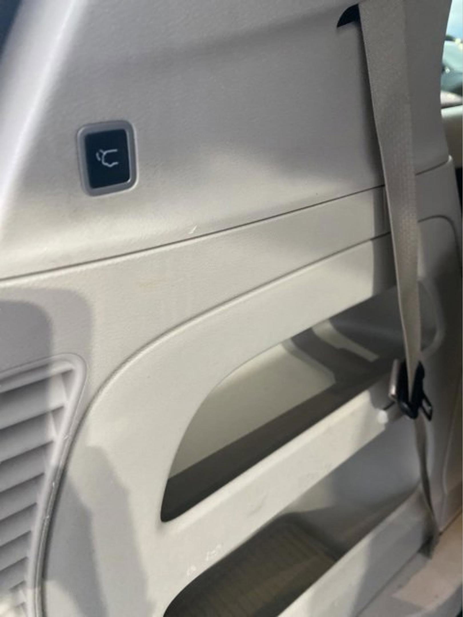 Used 2023 Chrysler Pacifica Touring-L image 36