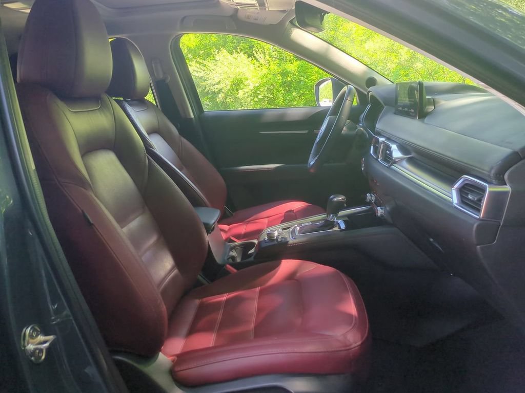 Certified 2024 MAZDA CX-5 Carbon Edition AWD/4WD image 29