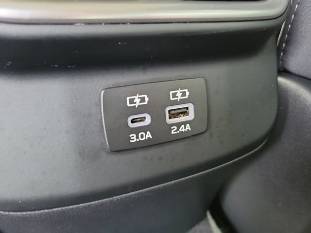 Used 2023 Subaru Outback Premium AWD/4WD image 17