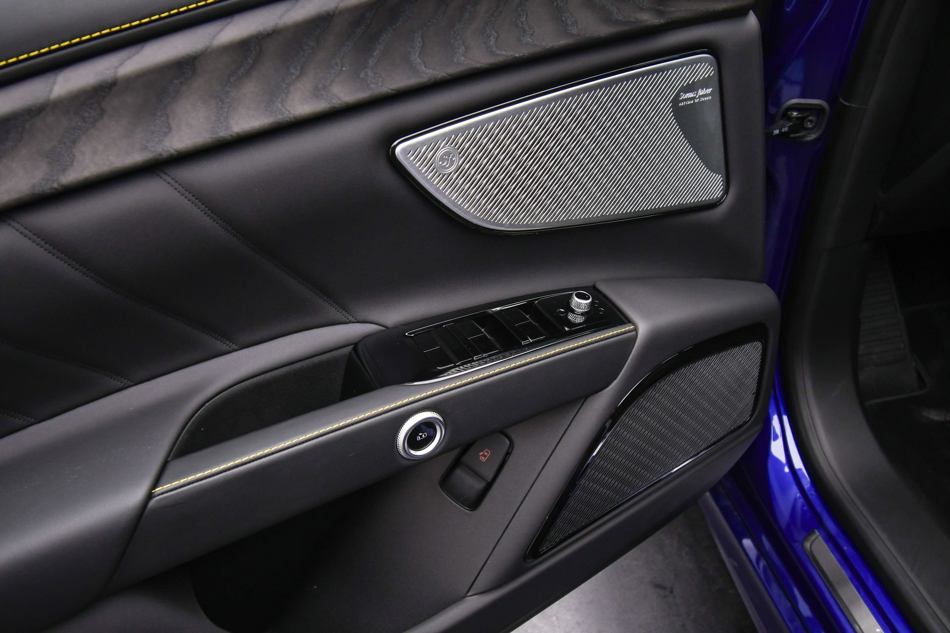Used 2025 Maserati Grecale GT AWD/4WD image 41