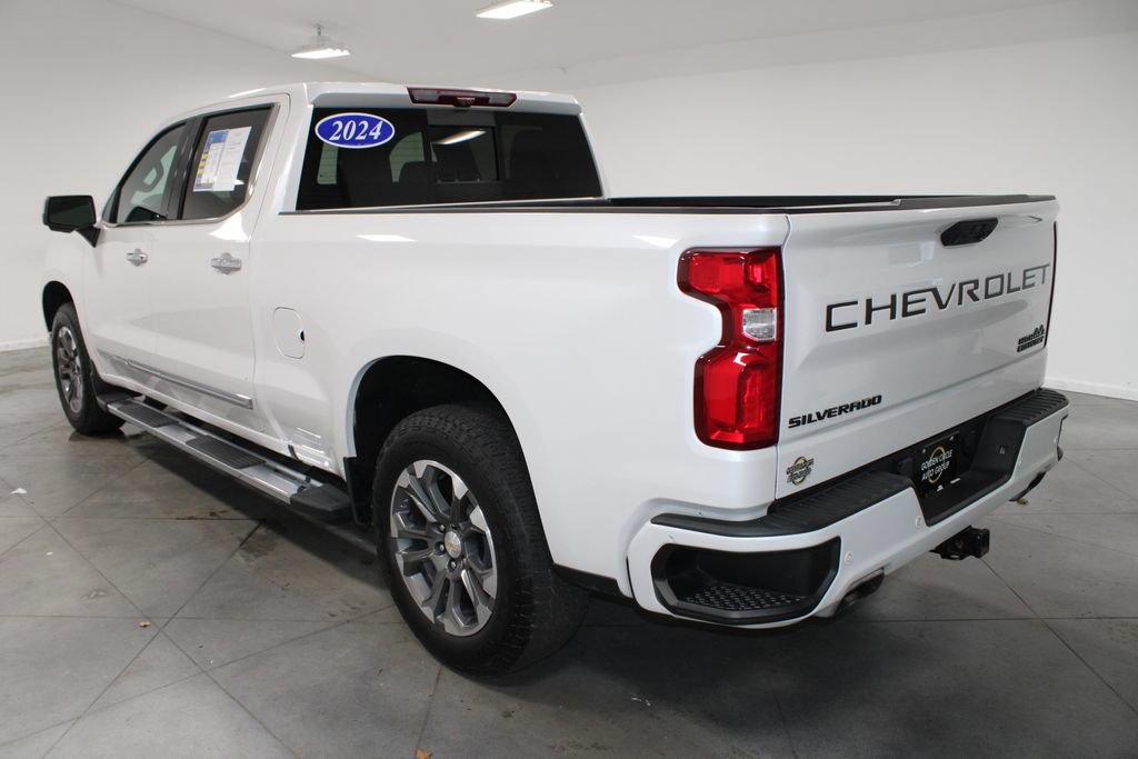 Used 2024 Chevrolet Silverado 1500 High Country w/ Technology Package AWD/4WD image 7
