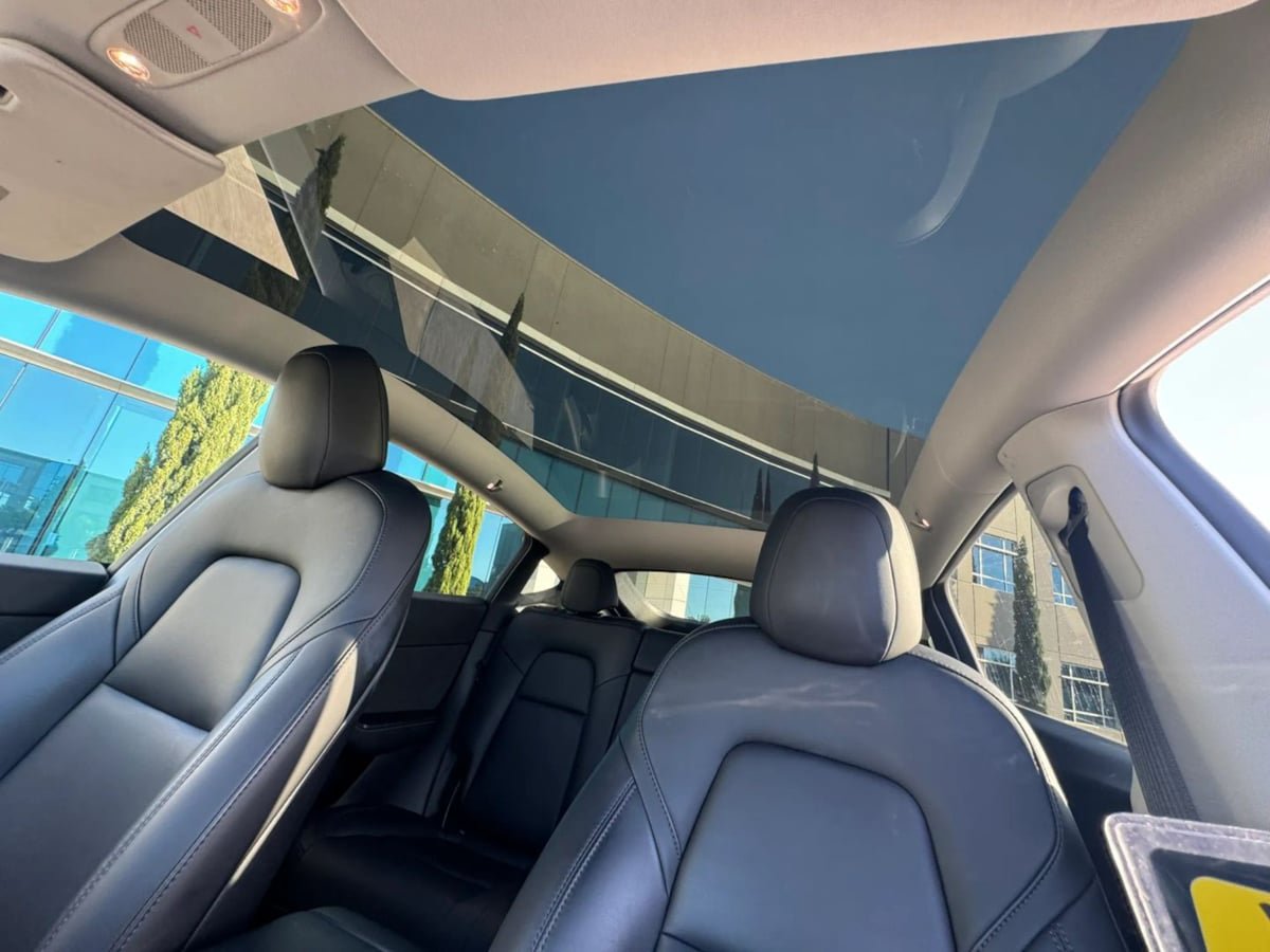 Used 2023 Tesla Model Y Long Range AWD/4WD image 10