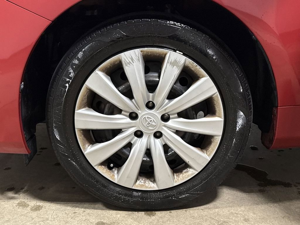 Used 2012 Toyota Corolla LE image 25