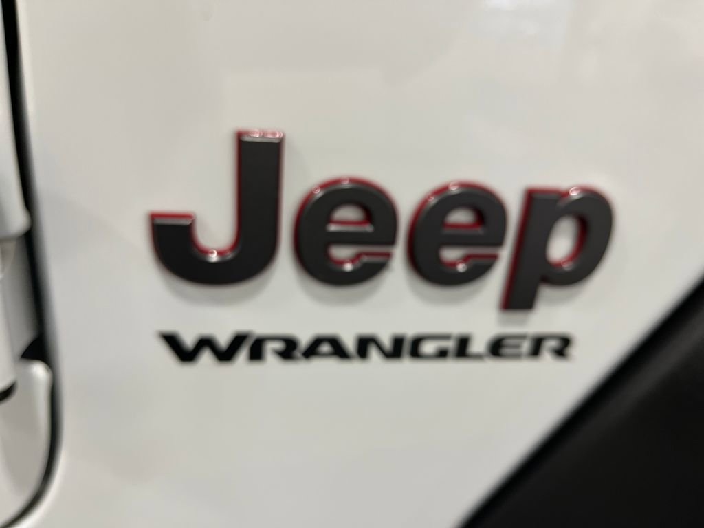 Used 2018 Jeep Wrangler Rubicon w/ Steel Bumper Group image 43
