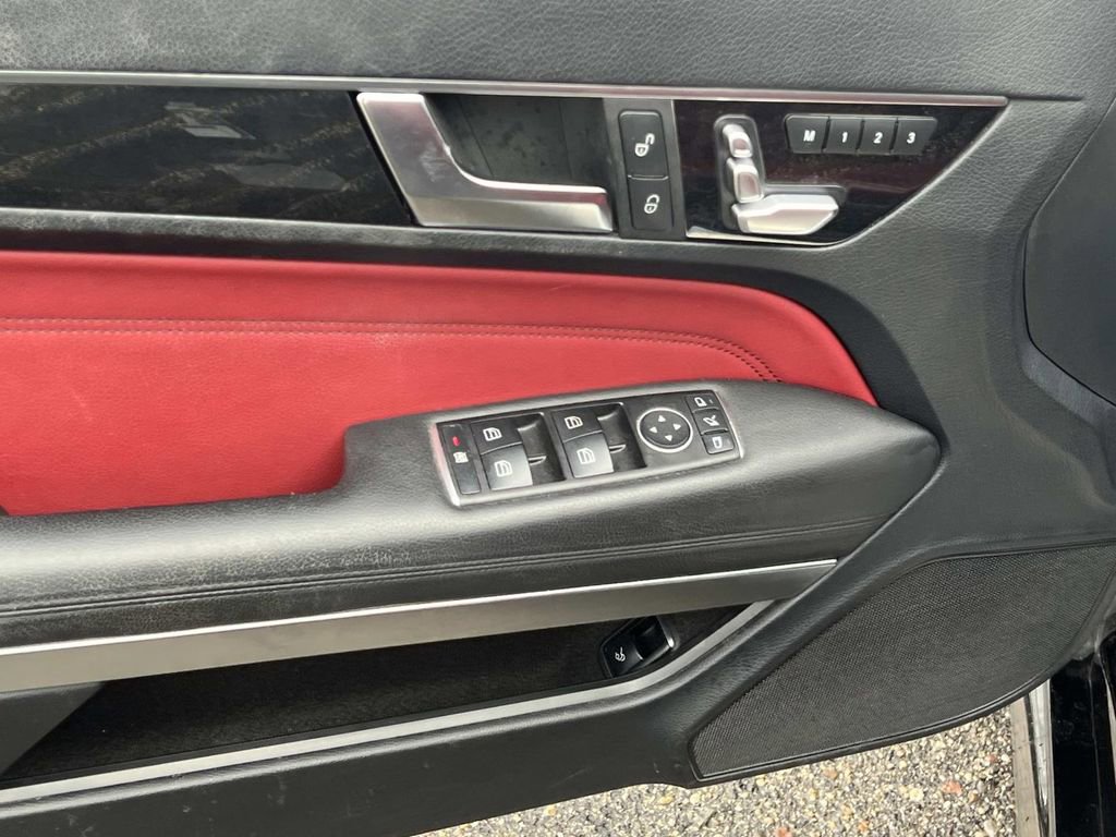 Used 2017 Mercedes-Benz E 400 Coupe image 10