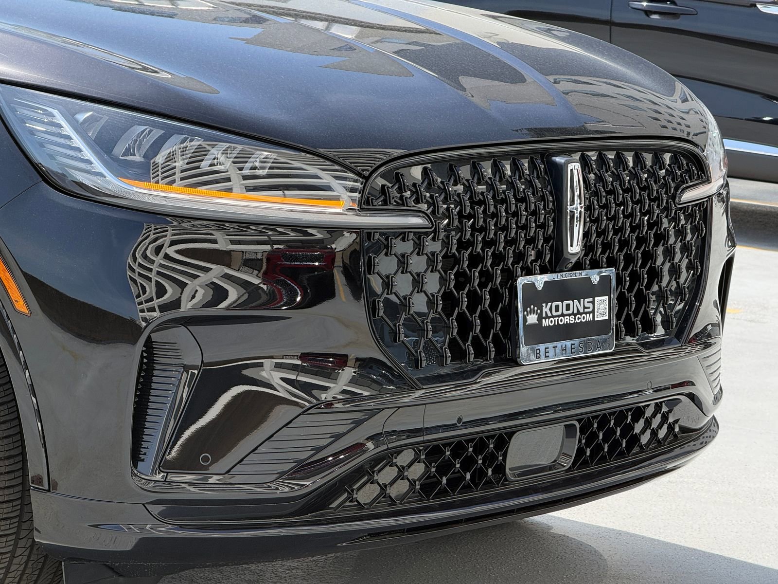 New 2026 Lincoln Aviator AWD image 8