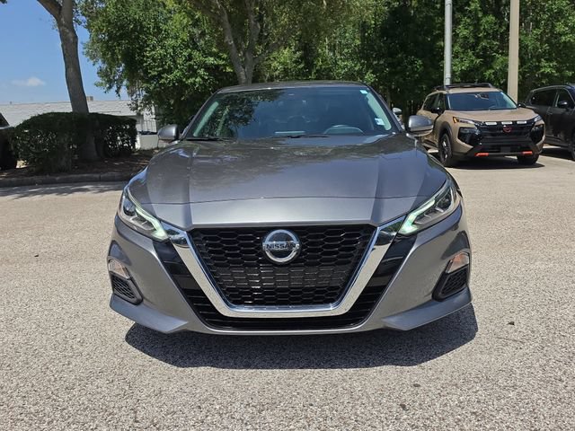 Certified 2021 Nissan Altima 2.5 SV w/ SV Premium Package FWD image 3