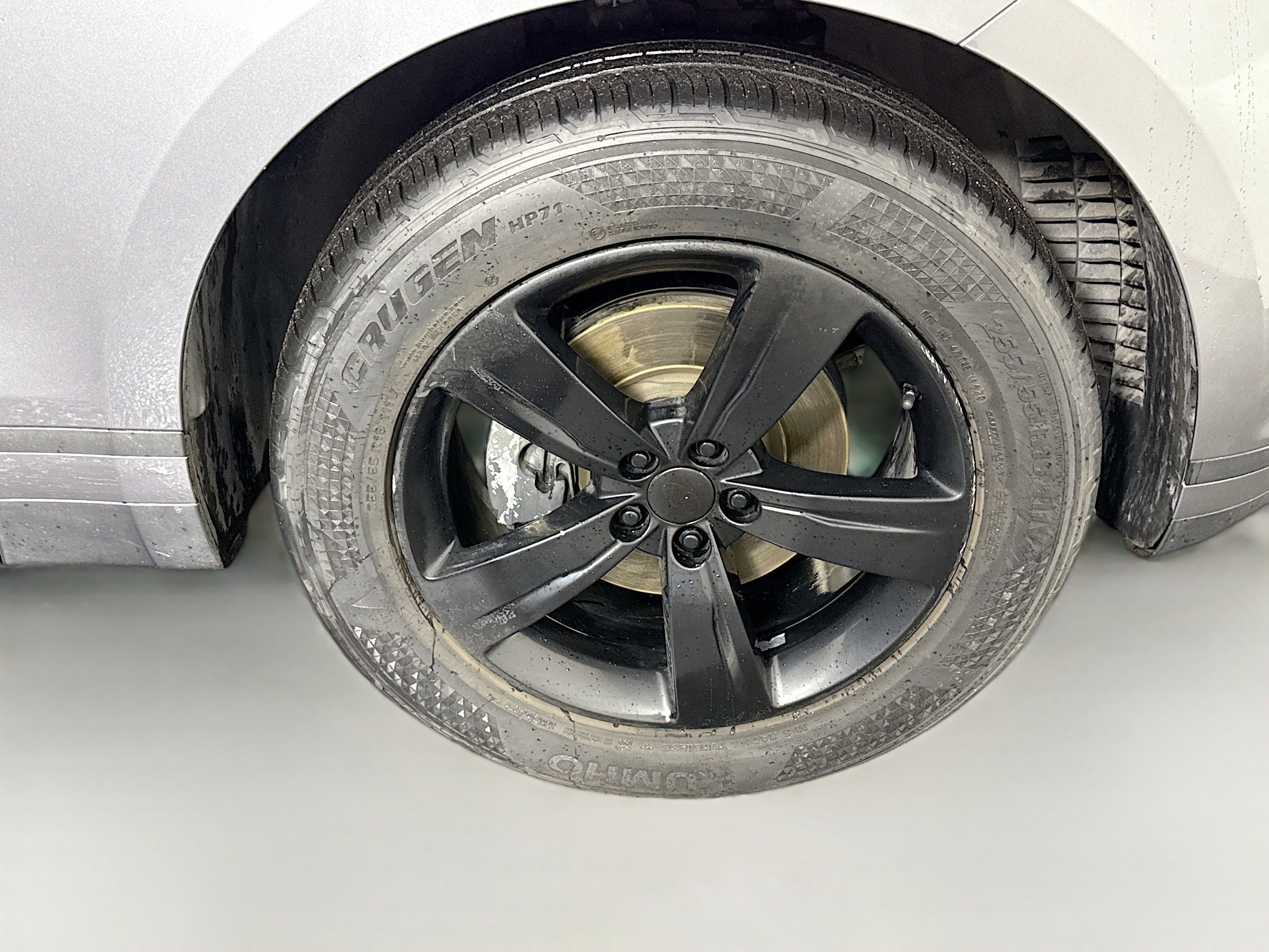 Used 2020 Land Rover Range Rover Velar S image 32