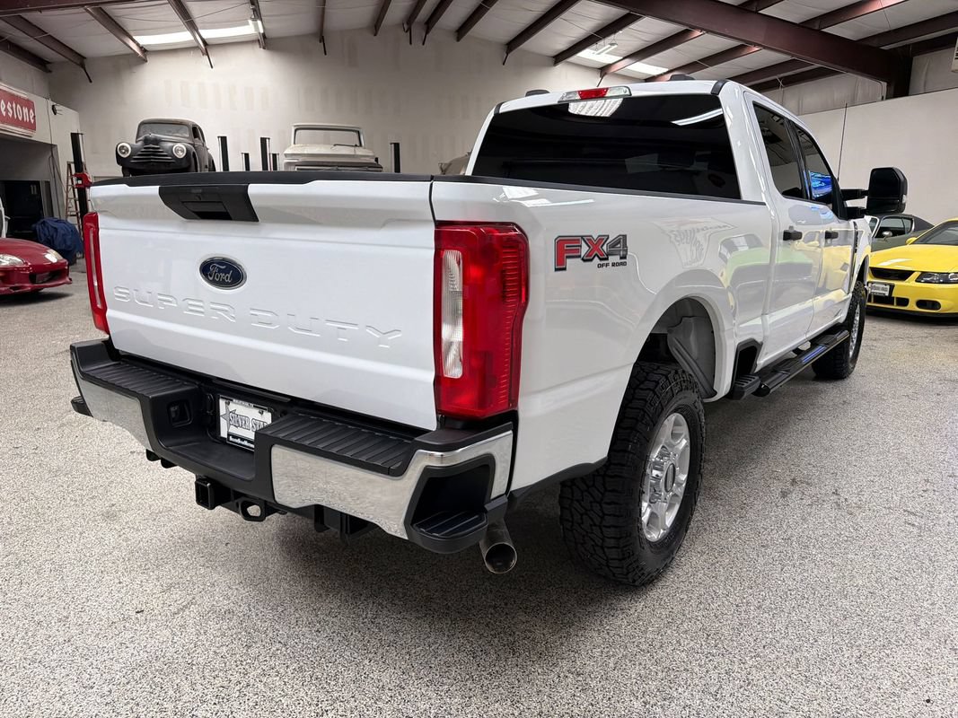 Used 2025 Ford F250 XLT w/ FX4 Off-Road Package AWD/4WD image 7