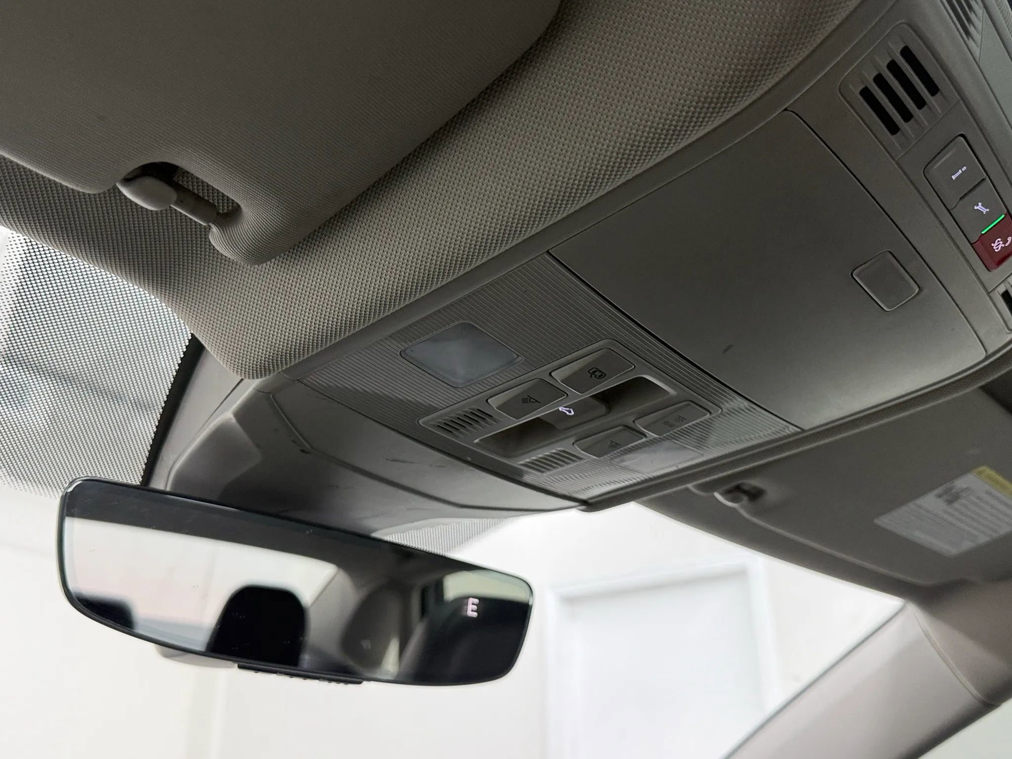 Used 2021 Volkswagen Jetta SEL image 24