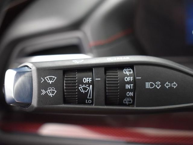 Used 2026 Chevrolet Traverse RS FWD image 26