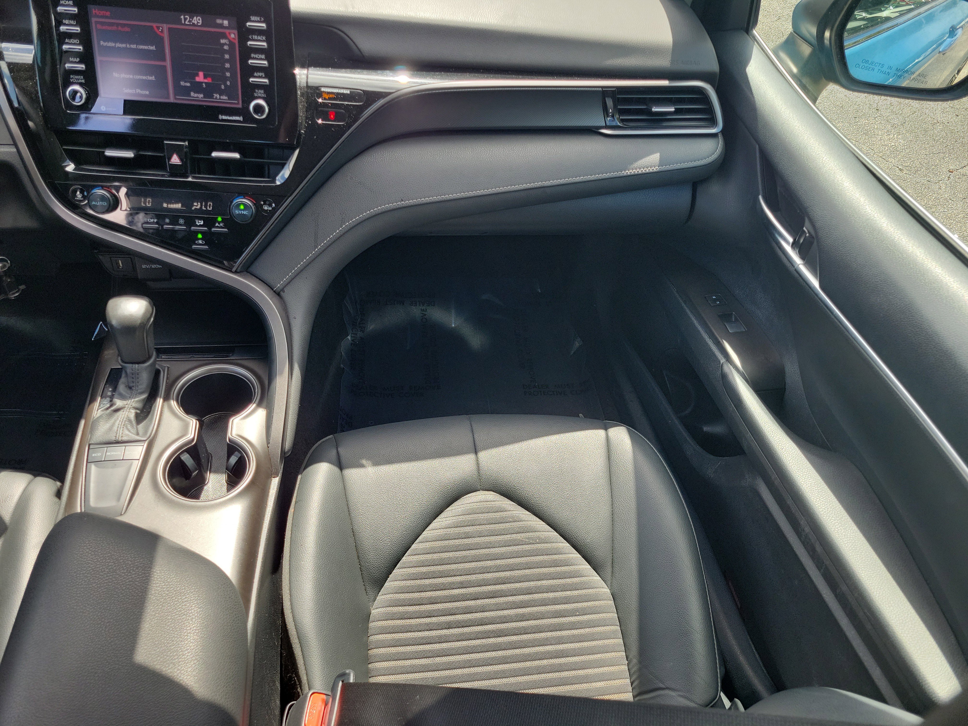 Used 2024 Toyota Camry SE image 19