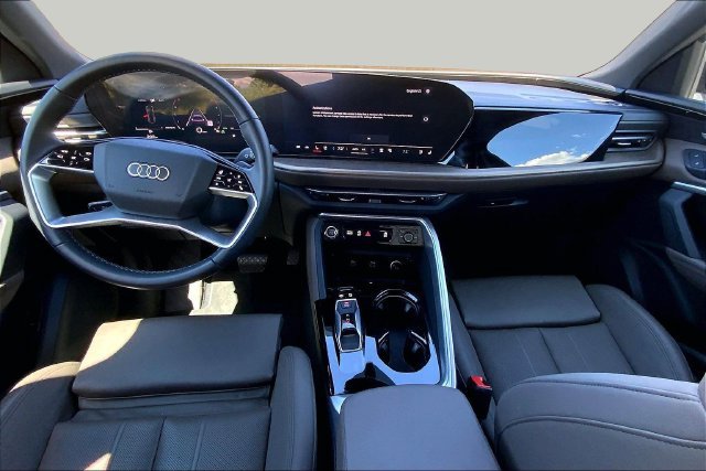 Certified 2025 Audi Q5 Premium w/ Premium Plus AWD/4WD image 15