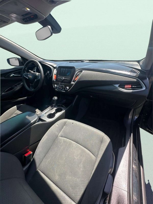 Used 2017 Chevrolet Malibu LS image 5