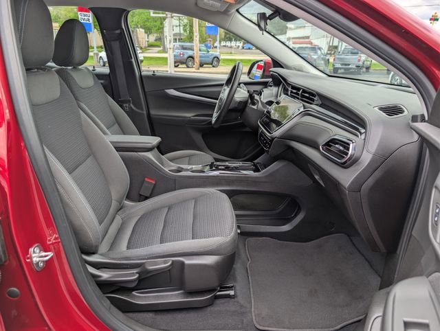 Used 2023 Chevrolet Bolt EUV LT w/ Comfort Package FWD image 12