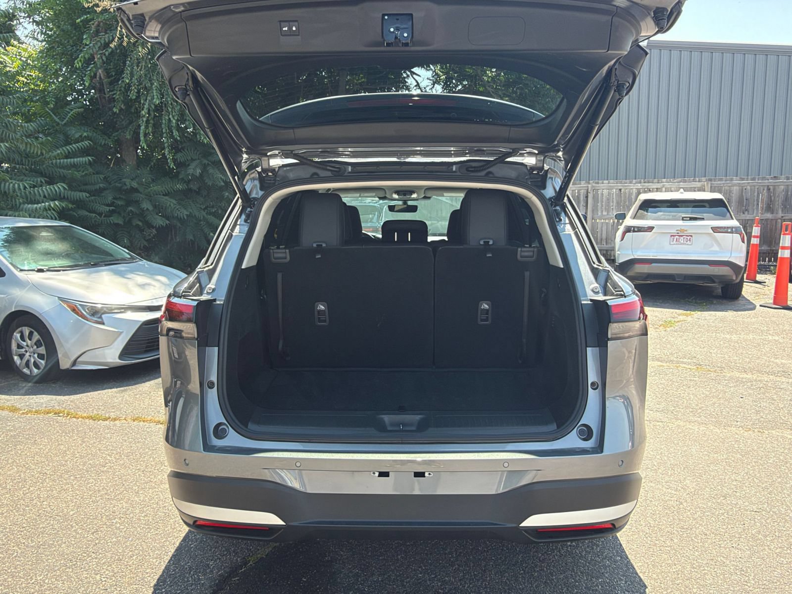 Used 2026 INFINITI QX60 Luxe AWD/4WD image 35