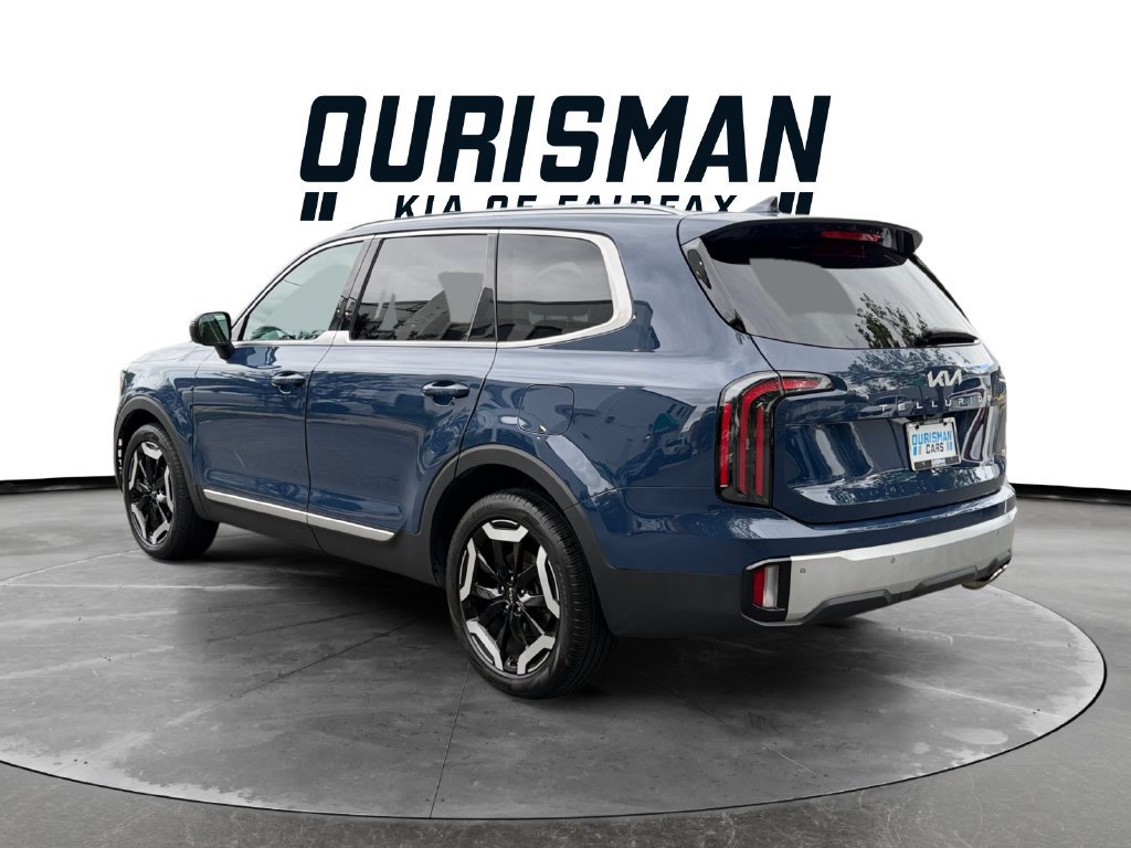Certified 2024 Kia Telluride EX AWD/4WD image 4
