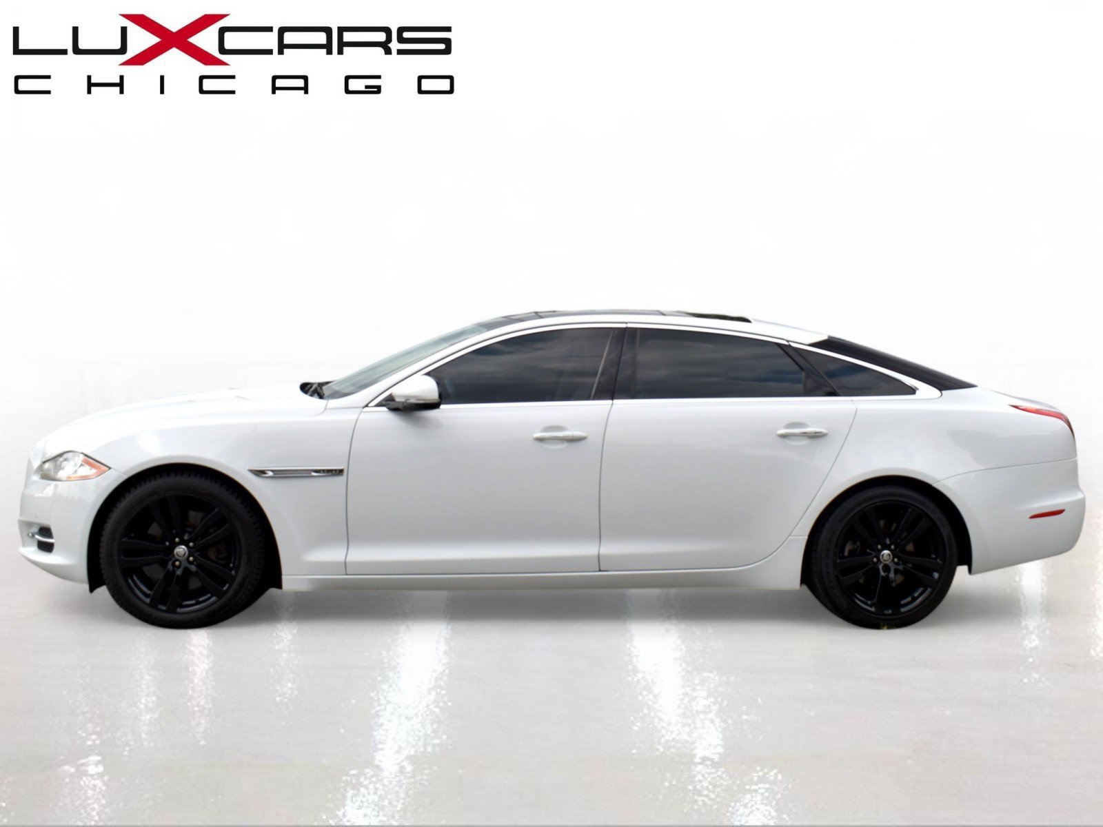 Used 2011 Jaguar XJ L RWD image 7
