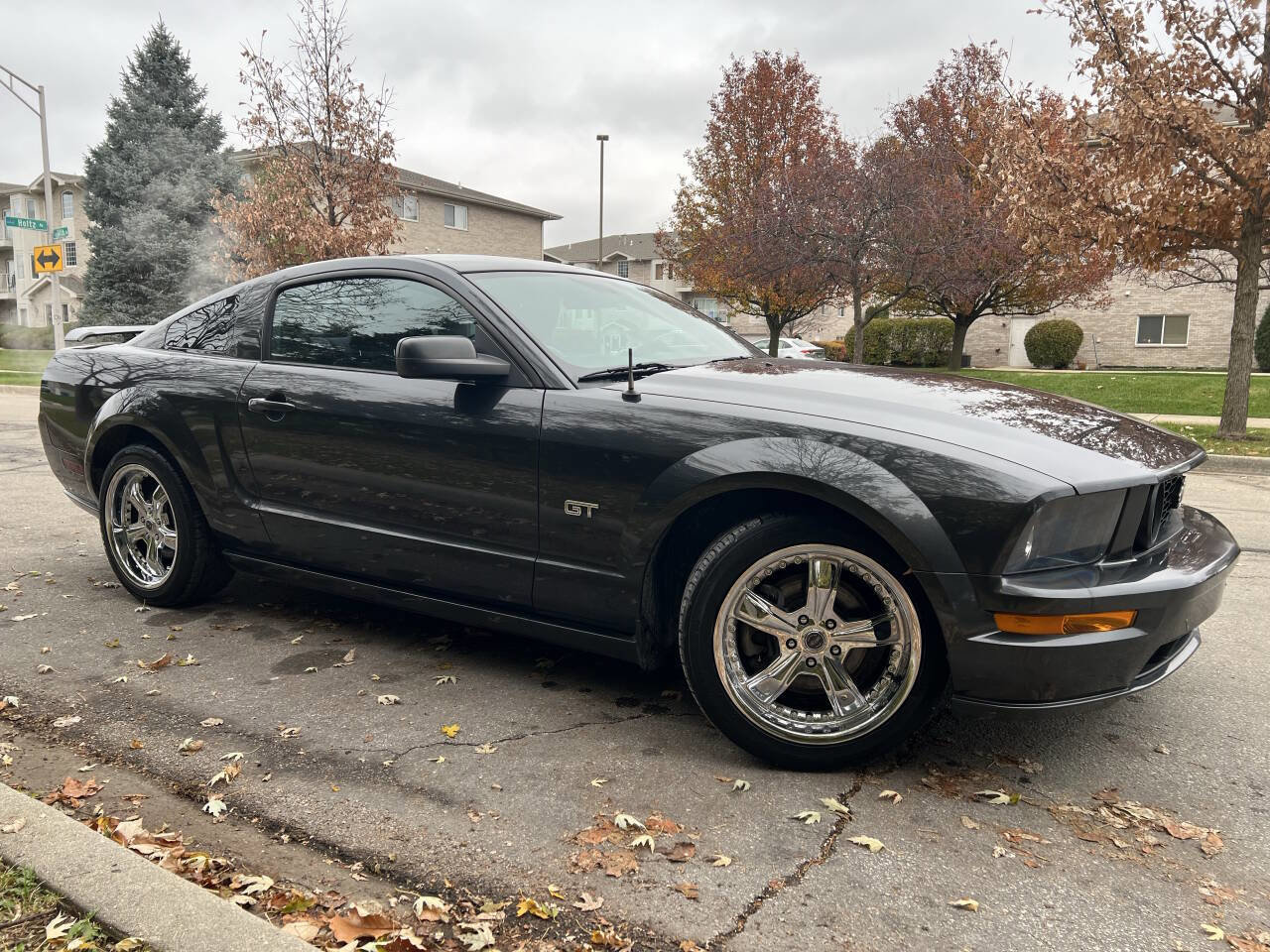 Used 2008 Ford Mustang GT RWD image 1