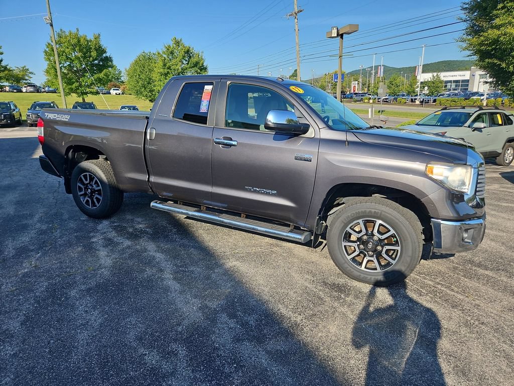 Used 2017 Toyota Tundra Limited w/ Limited Premium Package AWD/4WD image 8