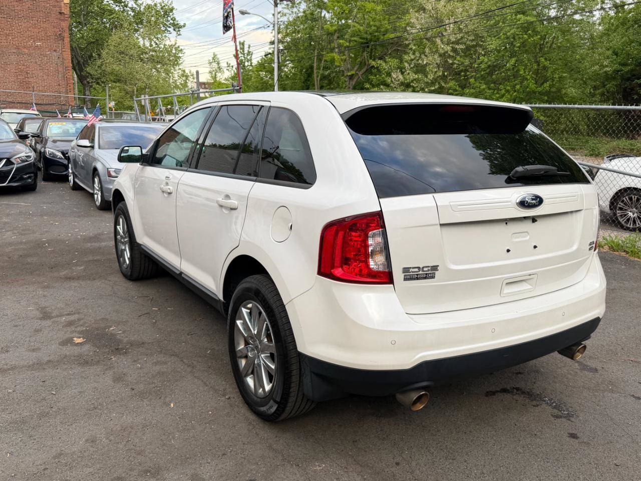 Used 2014 Ford Edge SEL w/ Equipment Group 205A AWD/4WD image 6