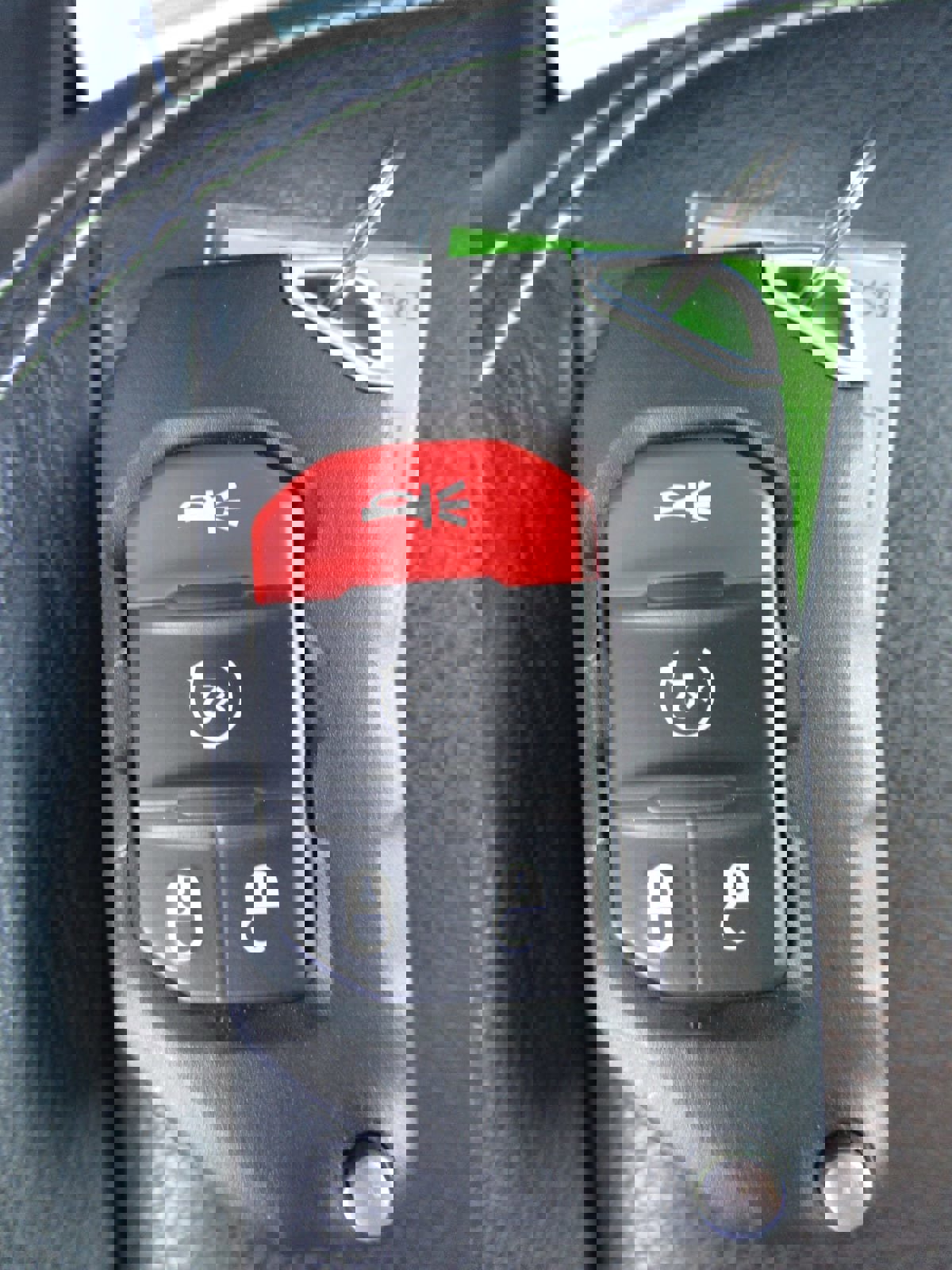 Used 2021 Jeep Wrangler Unlimited Sahara w/ Cold Weather Group image 43